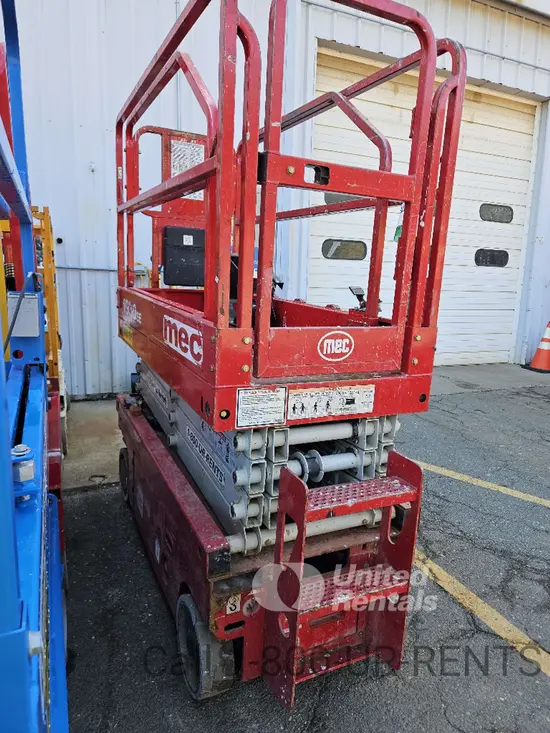 2017 MEC 1930SE Scissor Lift
