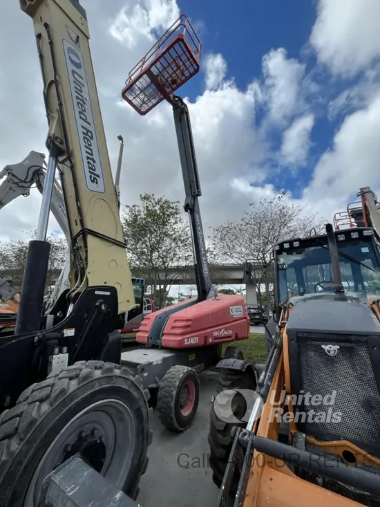 2016 Skyjack SJ40T Boom Lift