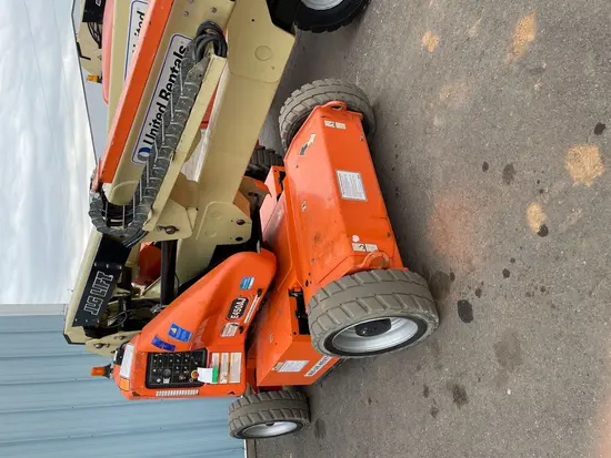 2016 JLG E450AJ Articulating Boom Lift