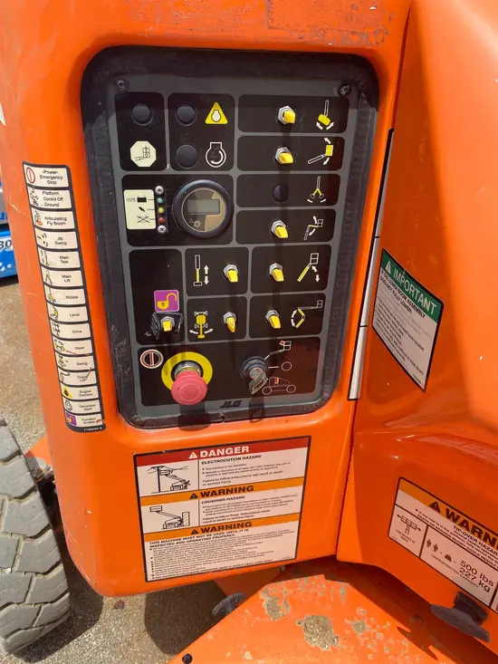 2017 JLG E450AJ Articulating Boom Lift