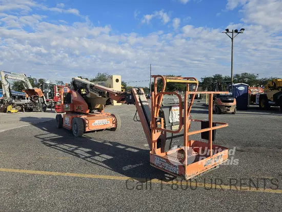 2017 JLG E400AJPN Articulating Boom Lift