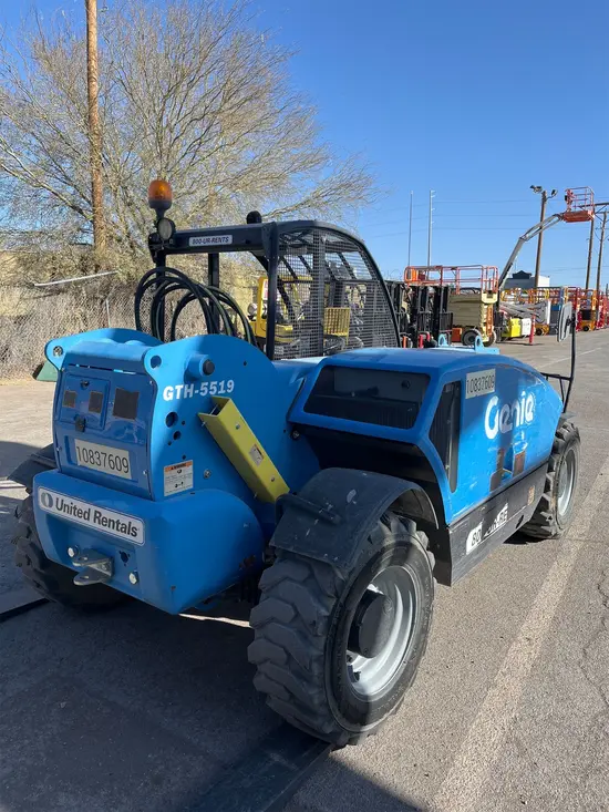 2018 Genie GTH-5519 Forklift