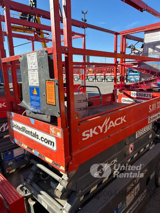 2017 Skyjack SJIII3219 Scissor Lift