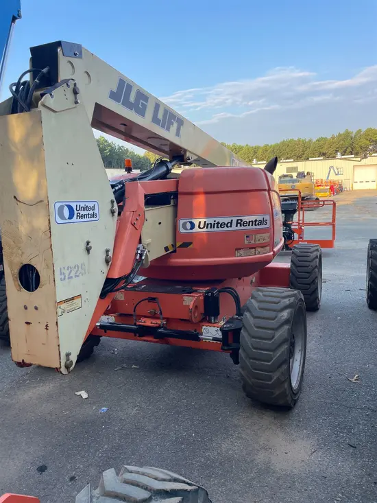 2017 JLG 600AJ Articulating Boom Lift