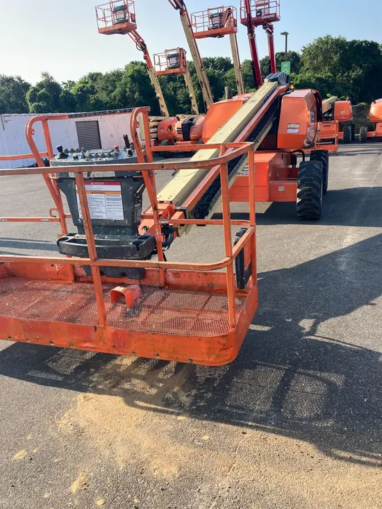 2017 JLG 600S Boom Lift