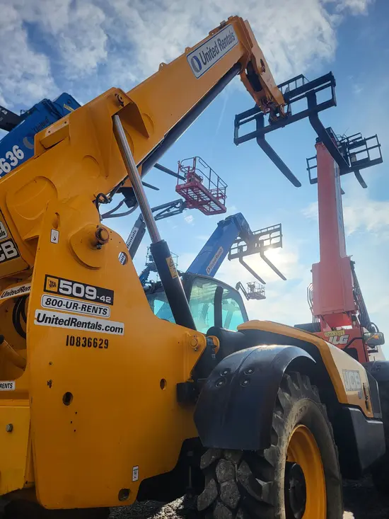 2018 JCB 509-42 Forklift