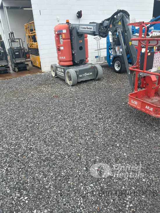 2018 Skyjack SJ30ARJE Articulating Boom Lift