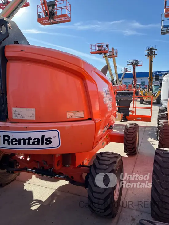 2017 JLG 400S Boom Lift