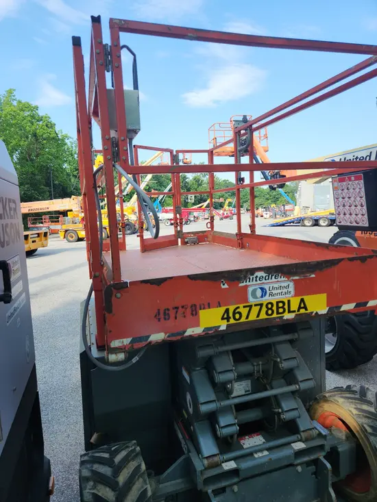 2017 Skyjack SJ6832RT Rough Terrain Scissor Lift