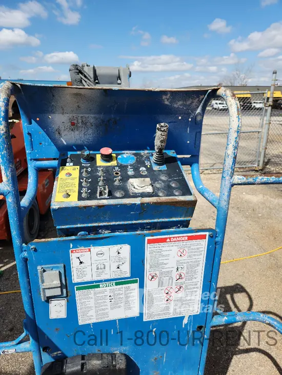 2016 Genie Z-30/20N Articulating Boom Lift