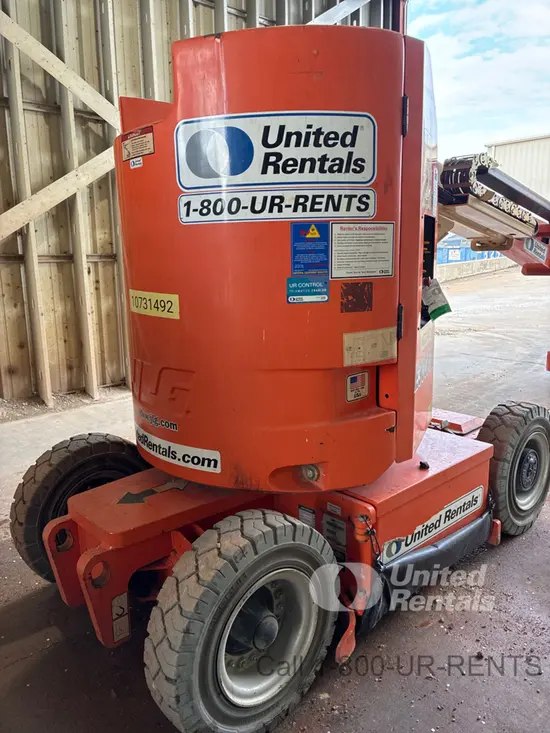 2018 JLG E300AJP Articulating Boom Lift