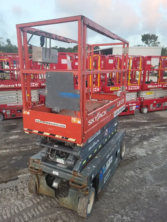 2016 Skyjack SJIII3219 Scissor Lift