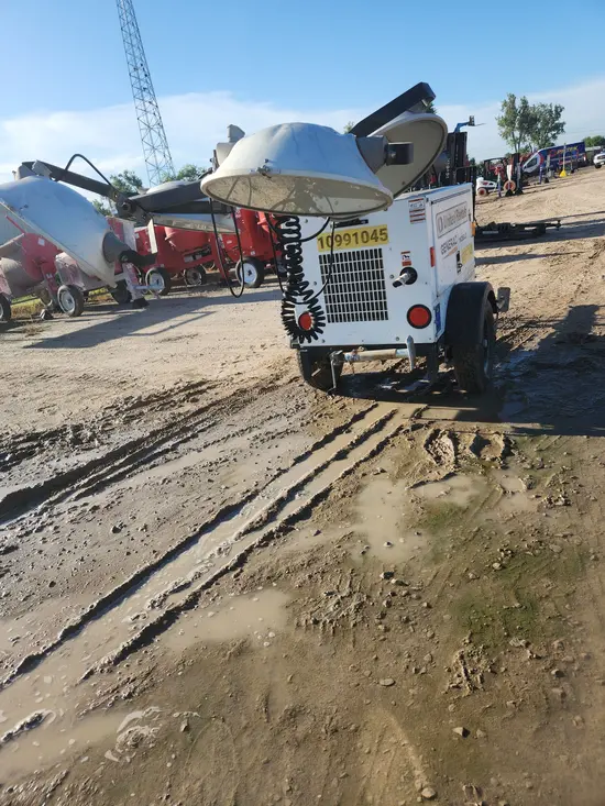 2019 Magnum Pro MLT3060 Portable Light Tower