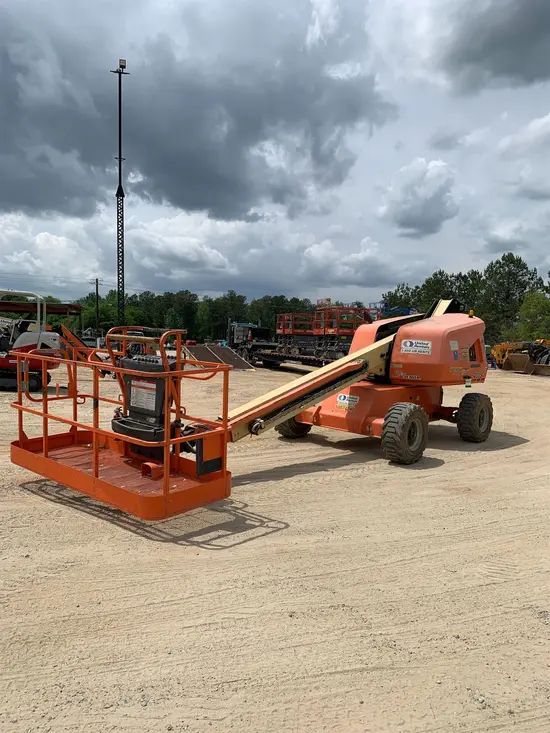 2017 JLG 400S Boom Lift