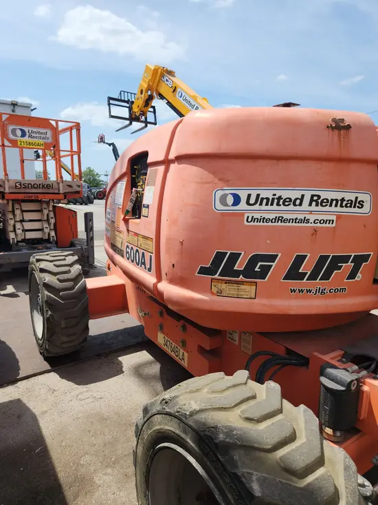2016 JLG 600AJ Articulating Boom Lift