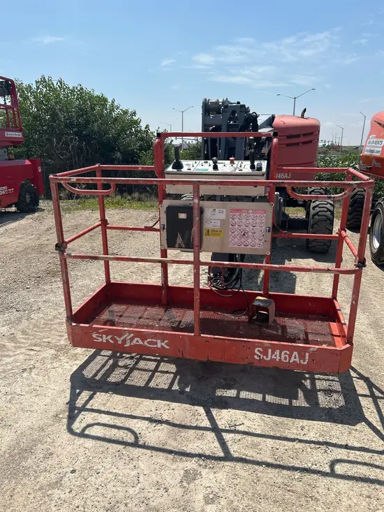 2017 Skyjack SJ46AJ Articulating Boom Lift