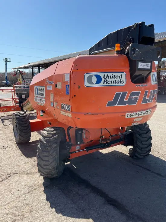 2017 JLG 600S Boom Lift