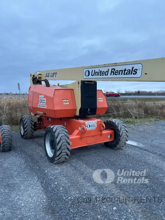 2017 JLG 800AJ Articulating Boom Lift