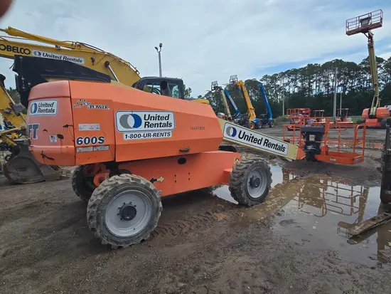 2016 JLG 600S Boom Lift