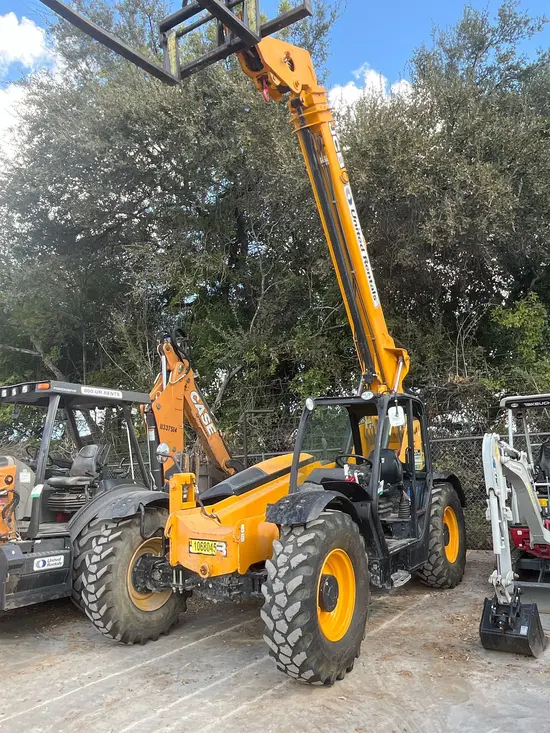 2017 JCB 507-42 Forklift