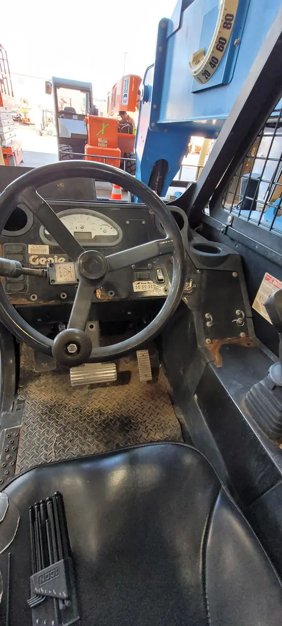 2015 Genie GTH-844 Forklift