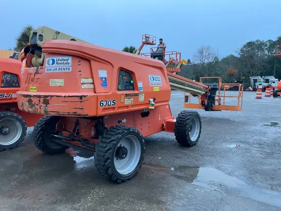 2017 JLG 600S Boom Lift