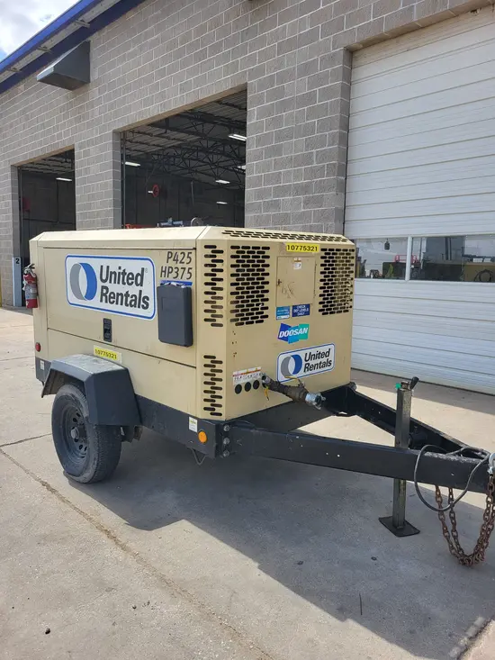 2018 Doosan P425/HP375WCUT4 Air Compressor