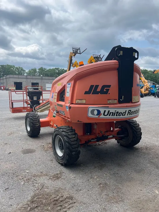2016 JLG 400S Boom Lift