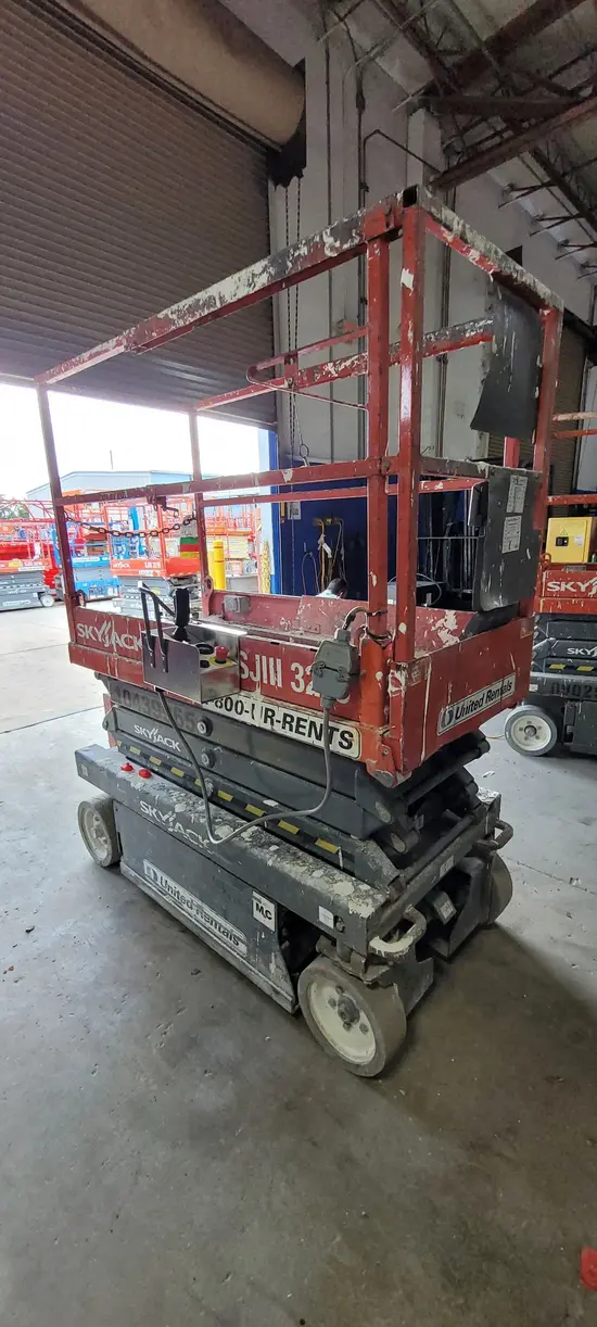 2015 Skyjack SJIII3219 Scissor Lift