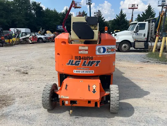 2015 JLG E400AJPN Articulating Boom Lift