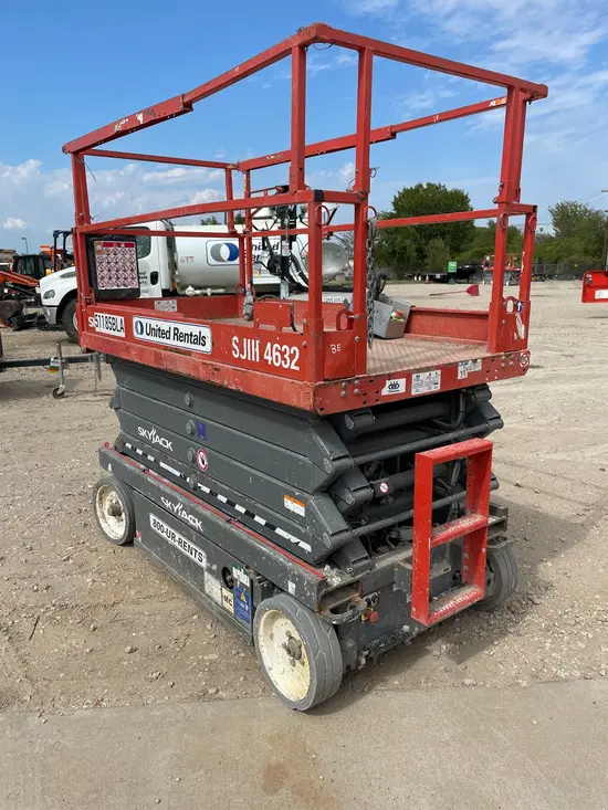 2017 Skyjack SJIII4632 Scissor Lift