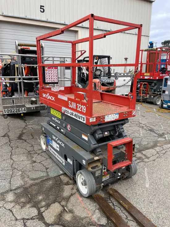 2017 Skyjack SJIII3219 Scissor Lift