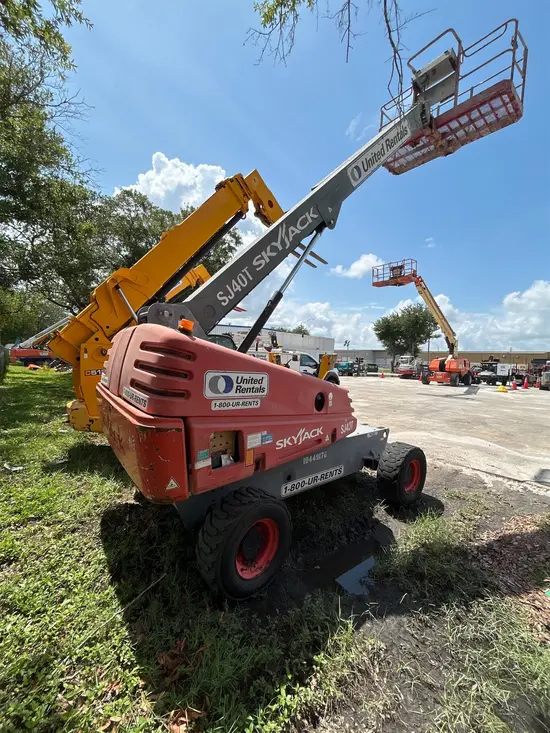 2016 Skyjack SJ40T Boom Lift