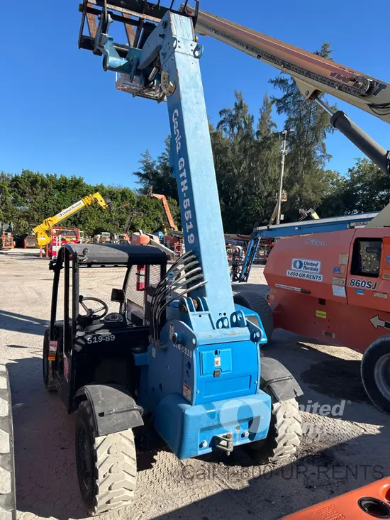 2017 Genie GTH-5519 Forklift