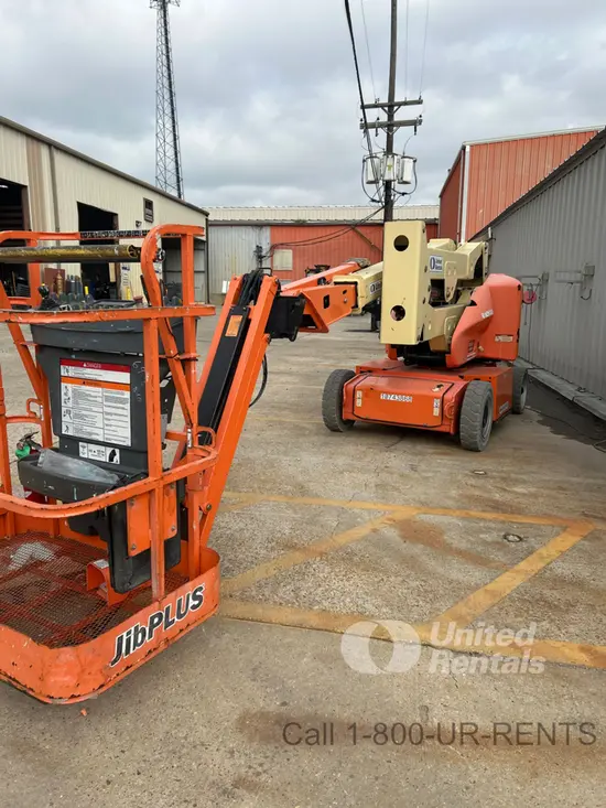 2018 JLG E400AJPN Articulating Boom Lift