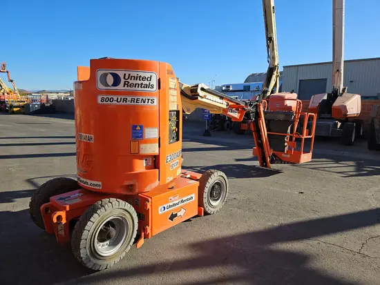 2016 JLG E300AJP Articulating Boom Lift