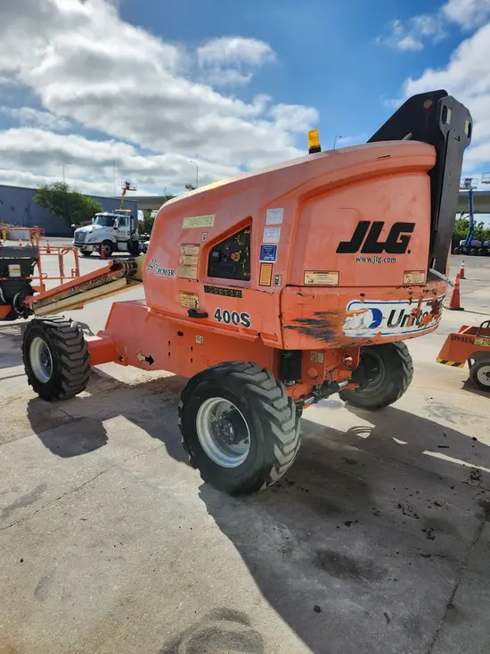 2016 JLG 400S Boom Lift