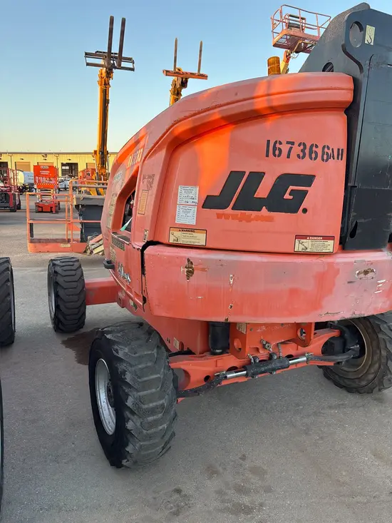2016 JLG 400S Boom Lift
