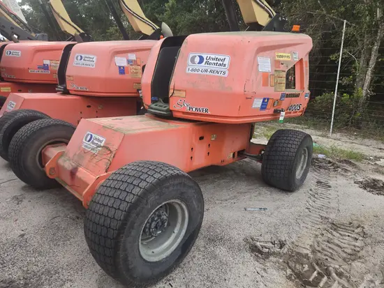 2017 JLG 400S Boom Lift