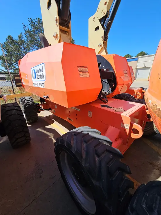 2017 JLG 800S Boom Lift