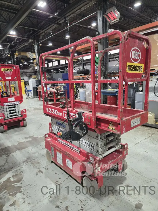 2017 MEC 1330SE Scissor Lift