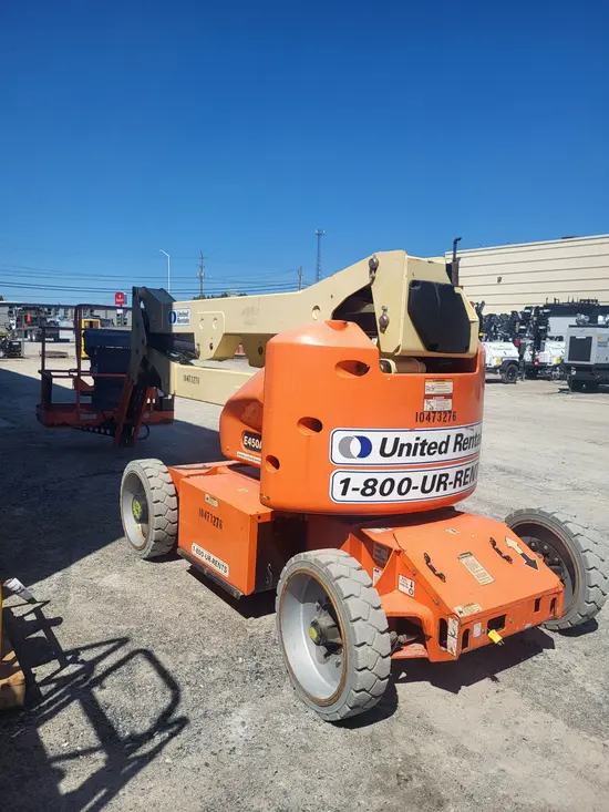 2016 JLG E450AJ Articulating Boom Lift