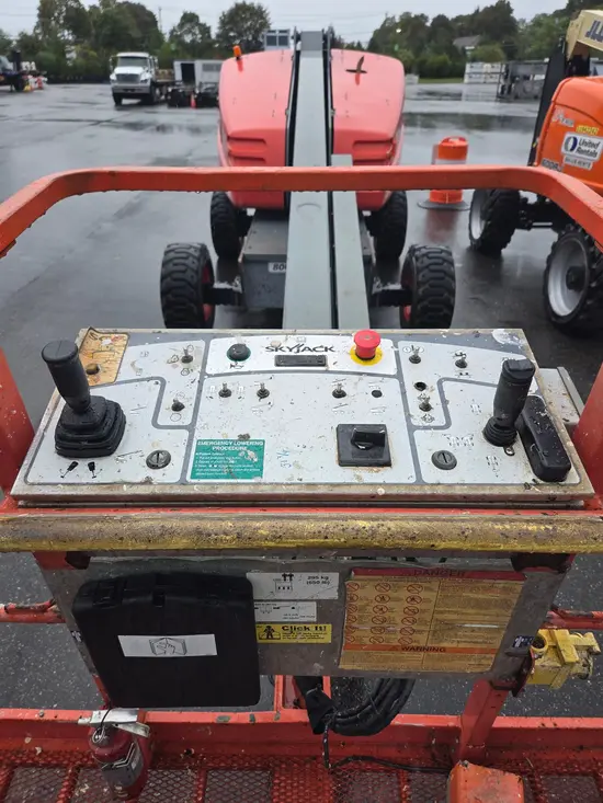 2016 Skyjack SJ40T Boom Lift