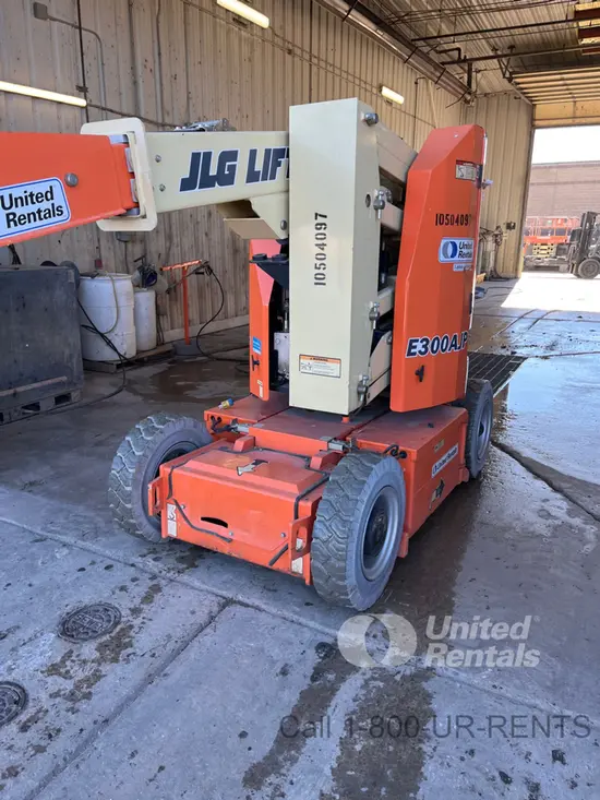 2016 JLG E300AJP Articulating Boom Lift