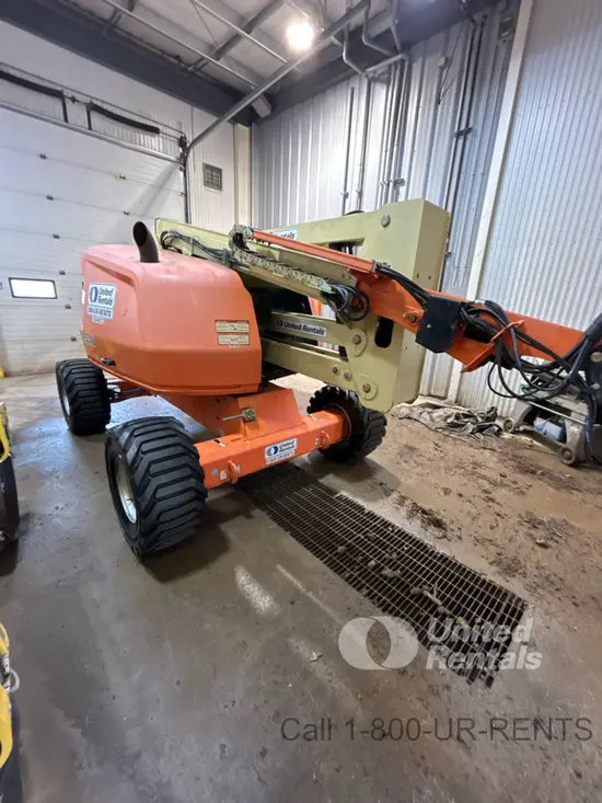 2017 JLG 450AJ Articulating Boom Lift