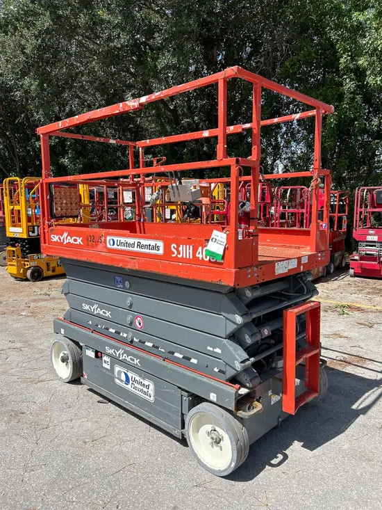 2017 Skyjack SJIII4632 Scissor Lift