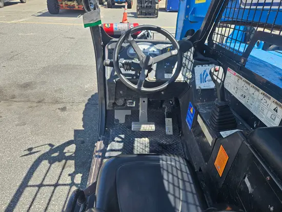 2015 Genie GTH-636 Forklift