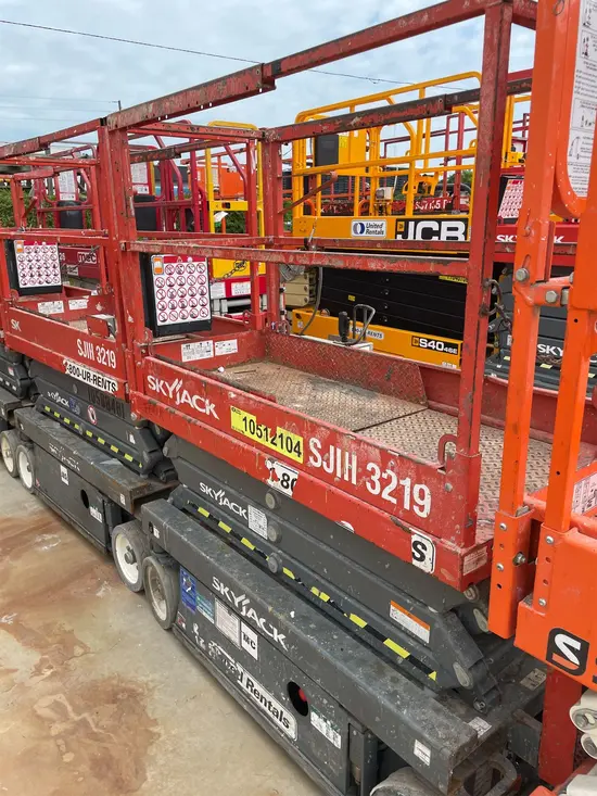 2016 Skyjack SJIII3219 Scissor Lift