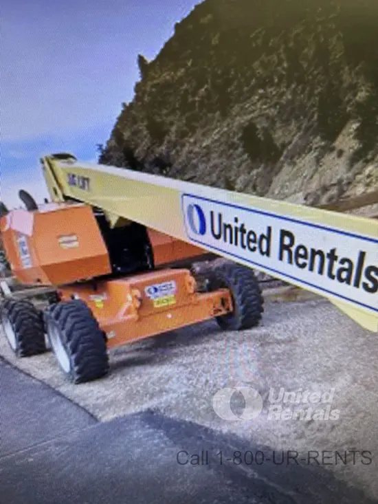 2017 JLG 800S Boom Lift