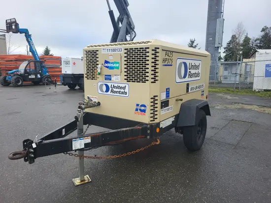 2020 Doosan P425/HP375EXT4I Air Compressor